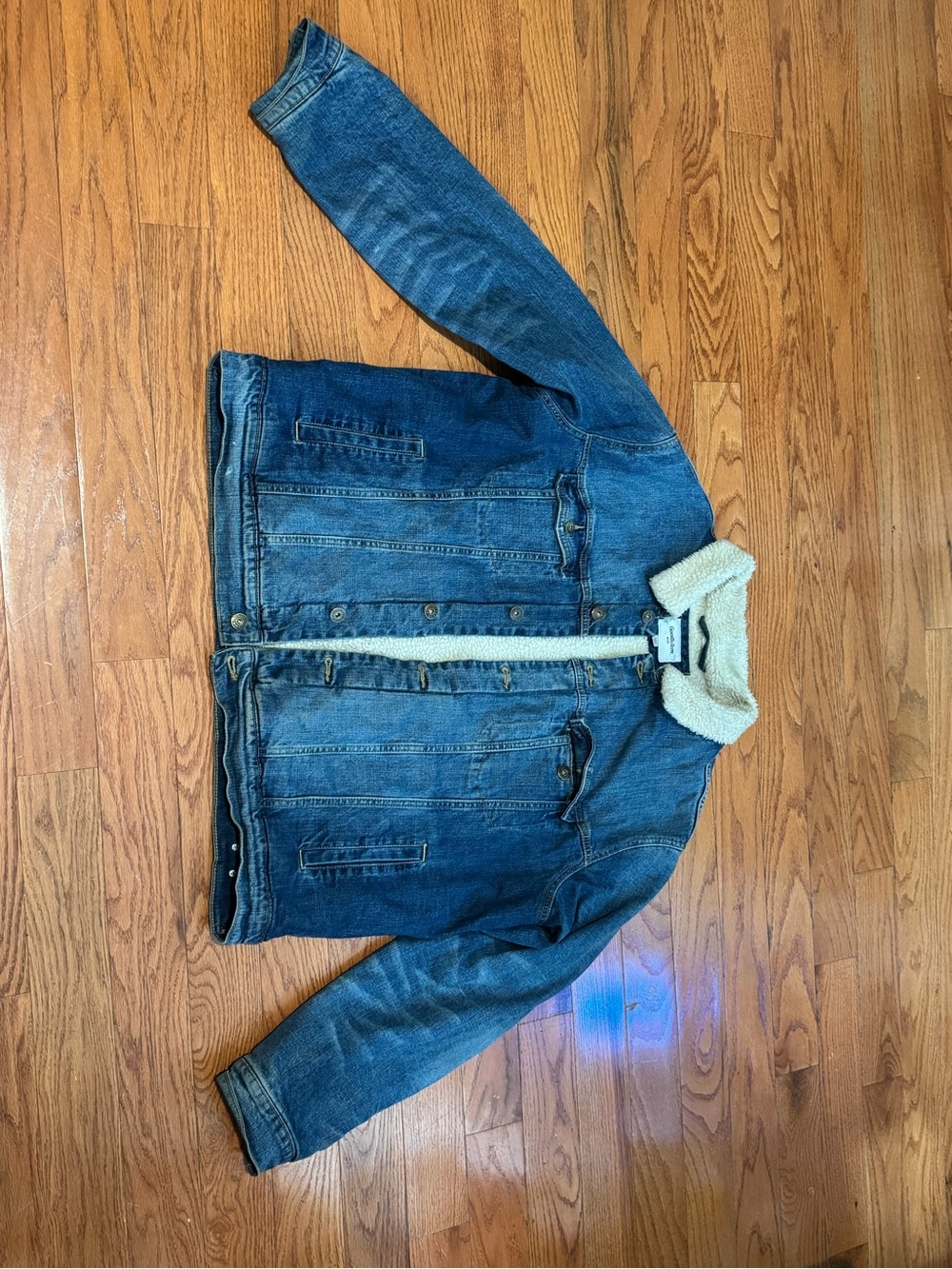 Jeans Subcategory Identification